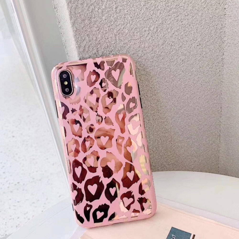 iPhone Pink Leopard Case
